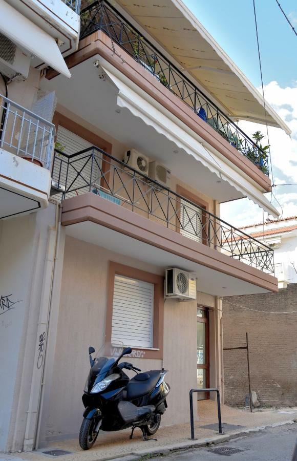Adriana'S Loft Lägenhet Patras Exteriör bild